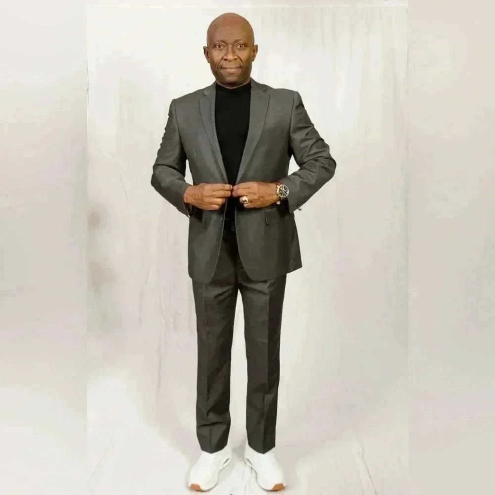 Marco Donateli Men’s Gray Suit Blazer & Trousers Set - 42T Jacket, 36T Pants
